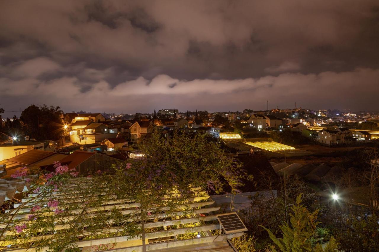 Nha Cua Nguoi Va Ta Lägenhet Dalat Exteriör bild