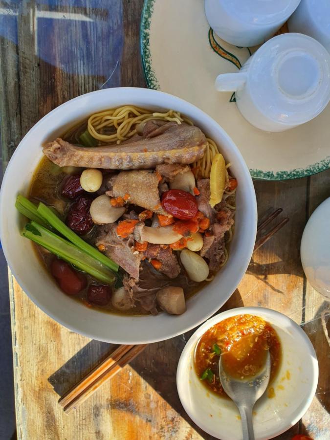 Nha Cua Nguoi Va Ta Lägenhet Dalat Exteriör bild